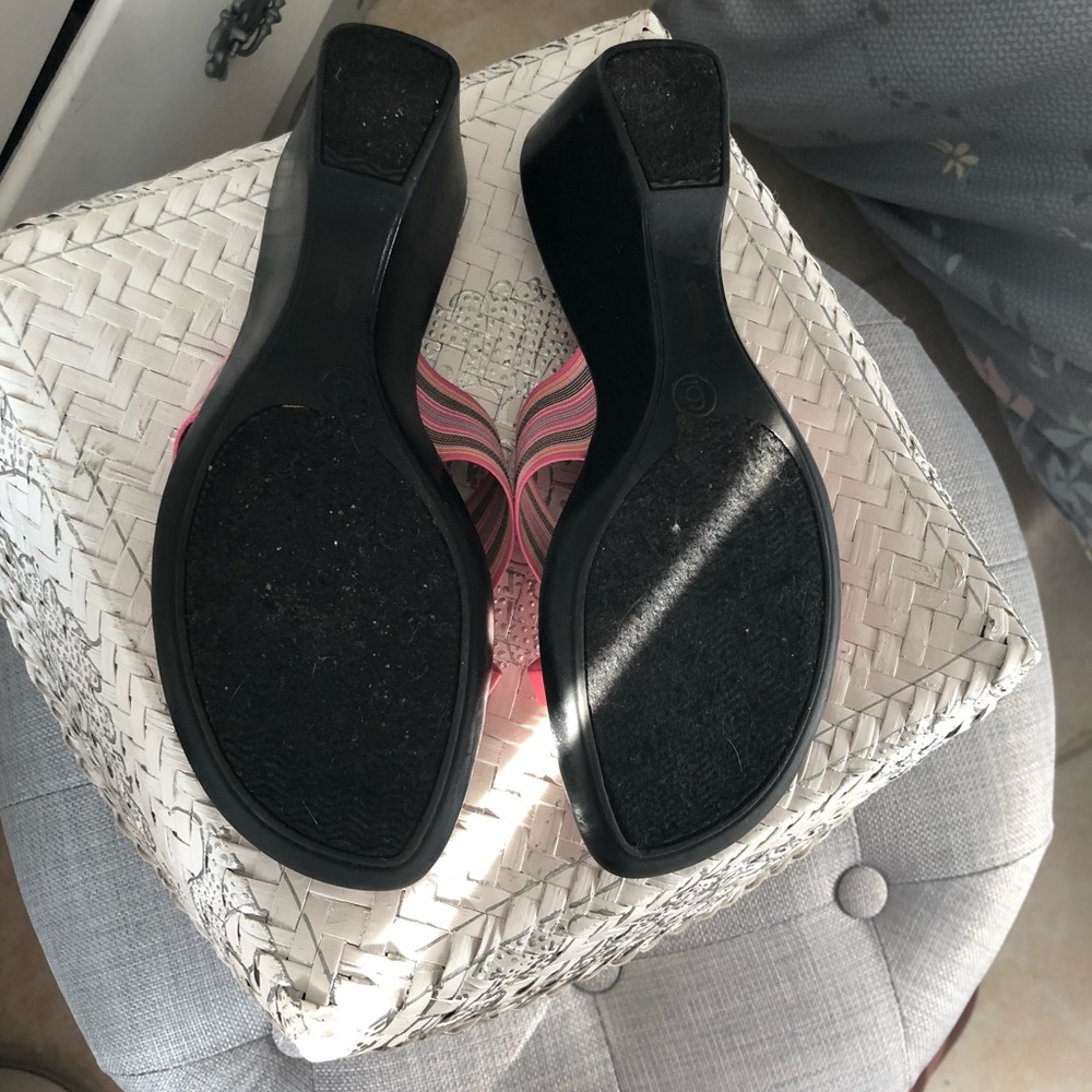 Wedges - Picture 3 of 4
